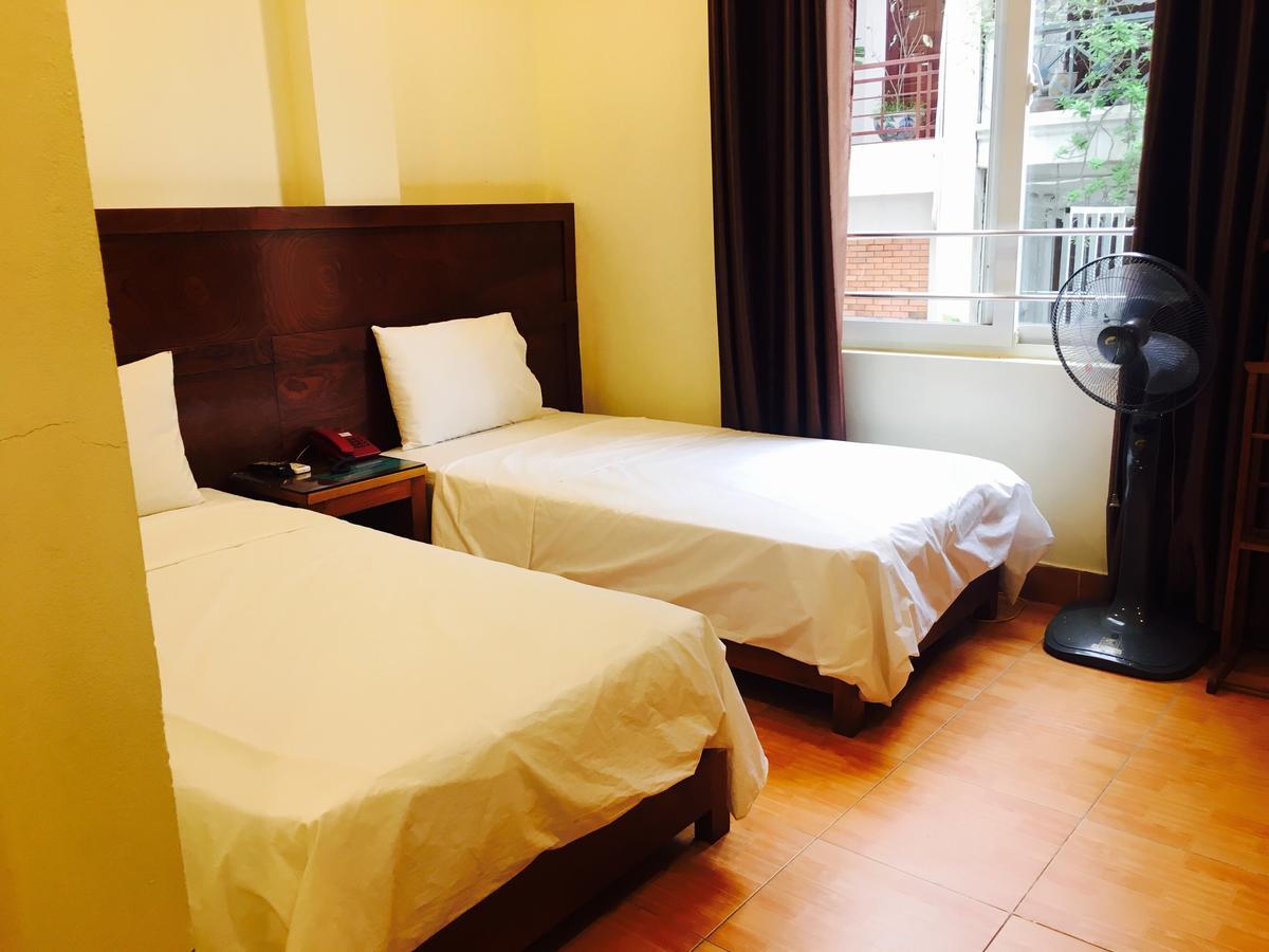 ホテルSaigon Palace Tran Quoc Hoan ハノイ エクステリア 写真